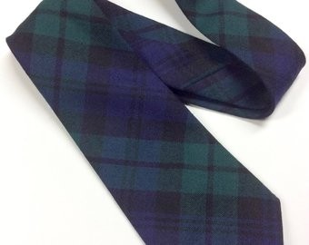 Girls 4-in-hand Tie-Plaid 14